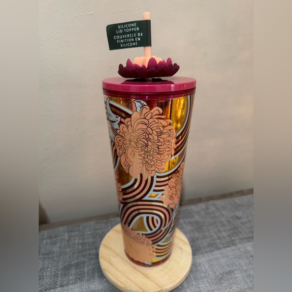 NWT Starbucks Holiday 2024 Cold Cup Floral Tumbler, Succulent Lid Topper, Venti